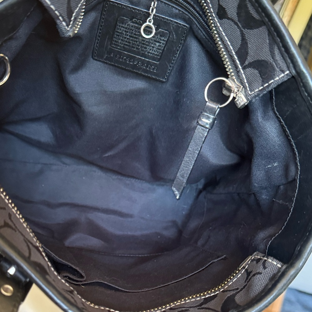 Coach Leatherware Signature Black Canvas Leather Trim and Handle Tote Bag - Picture 8 of 15